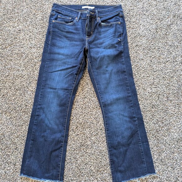 Levi's Women's Classic Bootcut Jeans Dark Wash Denim Size 4 - Picture 1 of 3